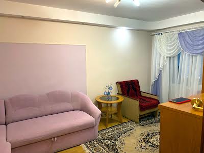 квартира по адресу Романа Ратушного ул. (Волгоградська), 9
