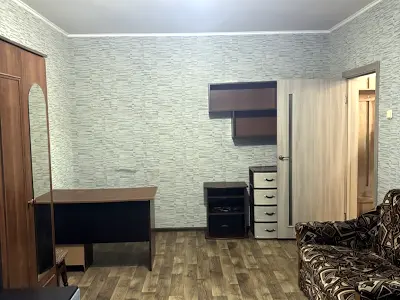 квартира по адресу Чернобыльская ул., 17