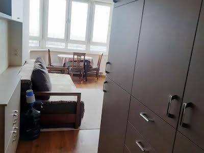 квартира по адресу Героев Полка 