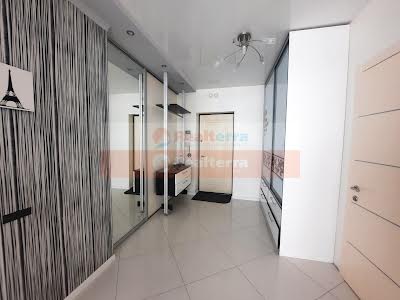 квартира по адресу Бориса Гмыри ул., 8 -Б