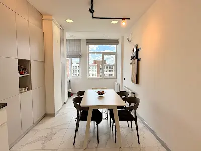 квартира за адресою Юнацька вул., 6