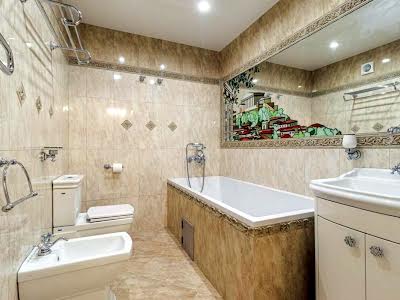 квартира за адресою Боголюбова вул., 16