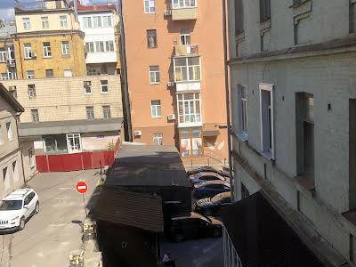 коммерческая по адресу Большая Васильковская ул. (Красноармейская), 43/16