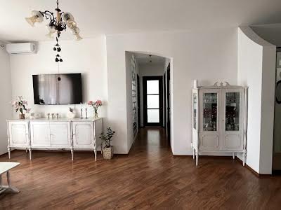 квартира за адресою Святослава Хороброго вул., 7