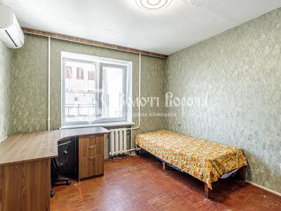 квартира за адресою Бориспільська вул., 28б