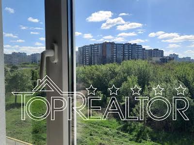 квартира за адресою Авіахімічна вул., 7
