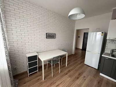 квартира за адресою Воскресенська вул., 16