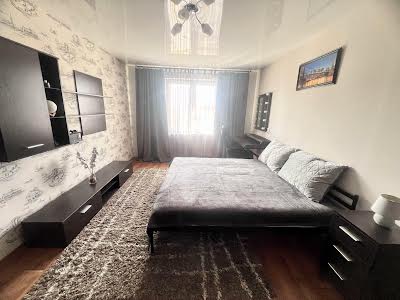 квартира за адресою Сергія Данченка вул., 5