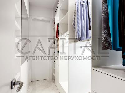 квартира за адресою Василя Тютюнника вул. (Анрі Барбюса), 37/1