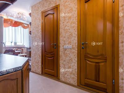 квартира по адресу Натальи Ужвий ул., 112