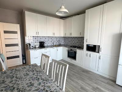 квартира за адресою Практична вул., 3