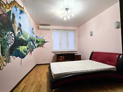 квартира за адресою Дніпровська набережна вул., 25