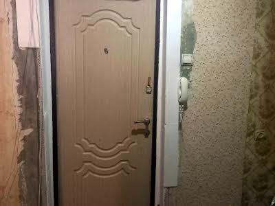 квартира за адресою Познанська вул., 11Б