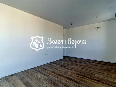 квартира по адресу Молодіжна ул., 4