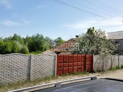дом по адресу пгт. Безлюдовка, Клубничная ул.