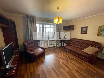 квартира за адресою Петра Радченка вул., 6