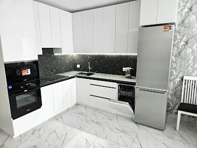 квартира по адресу Драгоманова ул., 31-А