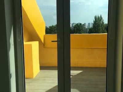 квартира за адресою Регенераторна вул., 4 к15