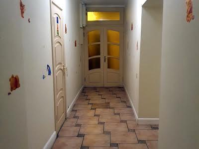 комерційна за адресою Володимира Івасюка просп. (Героїв Сталінграду), 20