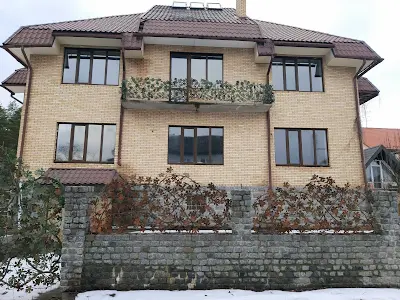 будинок за адресою Бровари, Весняна, 14