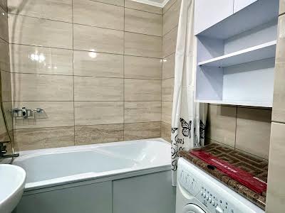 квартира по адресу Драгоманова ул., 44а