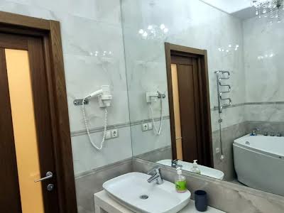квартира за адресою Лютеранська вул., 13