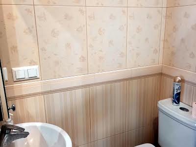 квартира за адресою Генерала Генадія Воробйова вул. (Курська), 13Е
