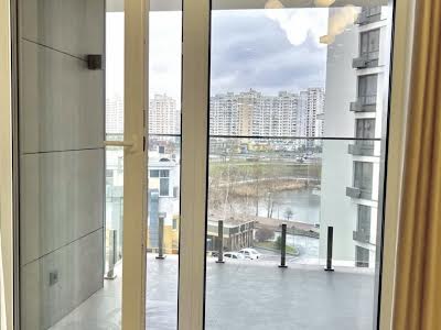 квартира по адресу Драгоманова ул., 31-А