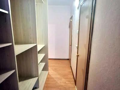 квартира за адресою Київ, Драгоманова, 1 к