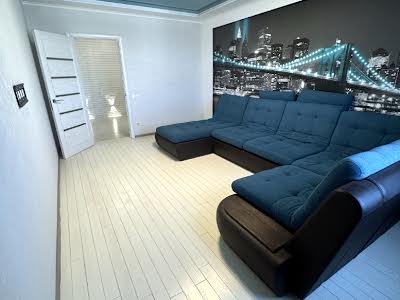 квартира за адресою Урлівська вул., 38