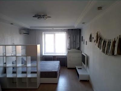 квартира по адресу Ильфа и Петрова ул., 35б