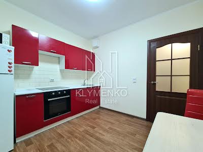 квартира по адресу Софии Русовой ул., 3-В