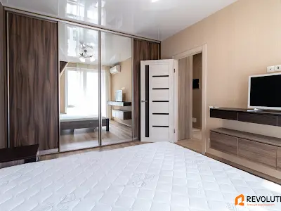 квартира по адресу Практичная ул., 3