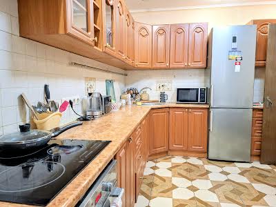 квартира по адресу Олены Пчилки ул., 6