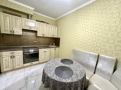 квартира за адресою Патріарха Мстислава Скрипника вул., 48-А