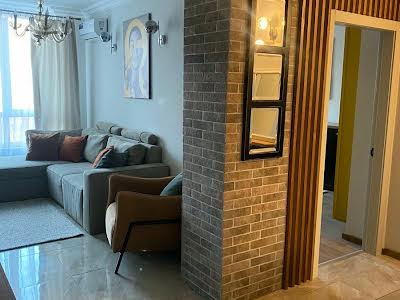 квартира за адресою Федора Ернста вул., 6