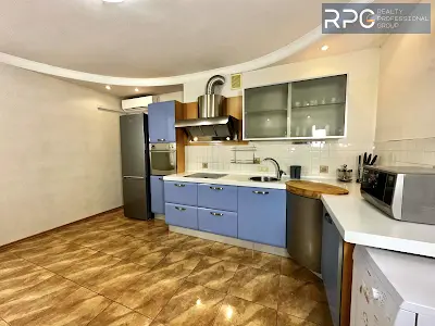 квартира за адресою Старонаводницька вул., 4-В