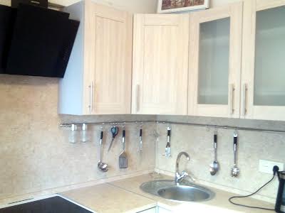 квартира за адресою Бориса Гмирі вул., 16