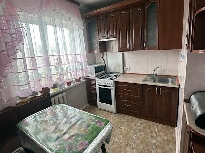 квартира за адресою Київ, Дмитра Луценка вул. (Крейсера 