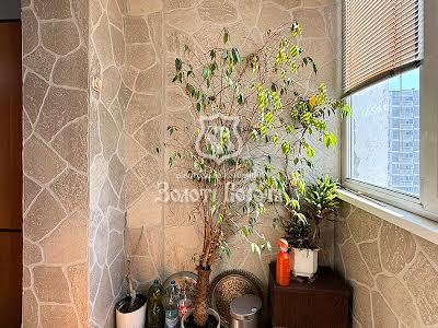 квартира за адресою Петра Григоренка просп., 36