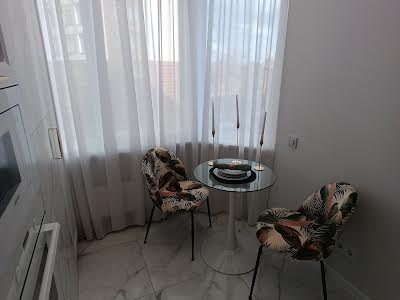 квартира по адресу с. Петропавловская борщаговка, Садовая ул., 51-В