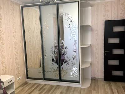 квартира по адресу Михаила Максимовича ул. (Онуфрія Трутенка), 3-Г