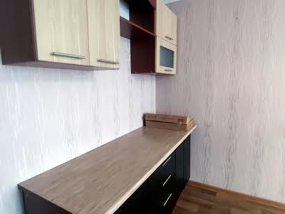 квартира за адресою Роганська вул., 152