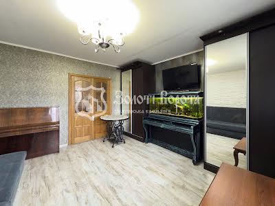 квартира по адресу Приречная ул., 17-Д
