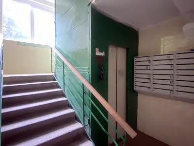 квартира за адресою Велика Васильківська вул. (Червоноармійська), 85-87
