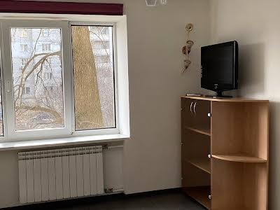 квартира за адресою Андрія Верхогляда вул. (Михайла Драгомирова), 6-Б