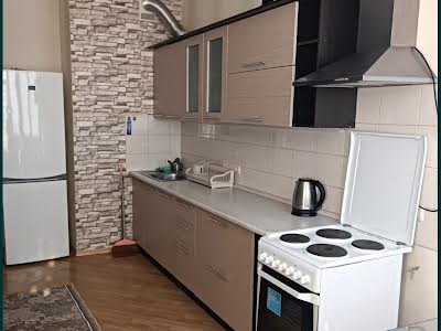 квартира за адресою Київ, Драгоманова, 6/1