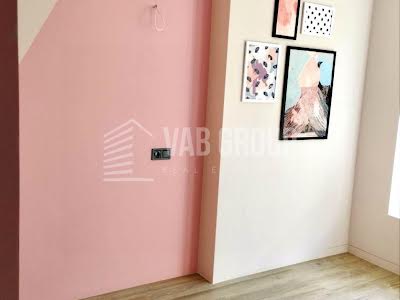 квартира за адресою Салютна вул., 2к10