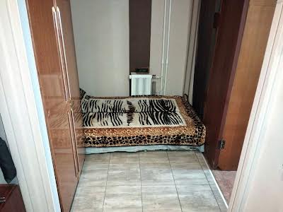 квартира за адресою Ревуцького вул., 5