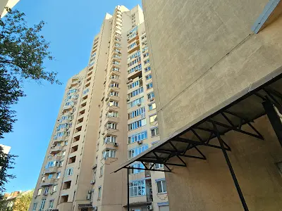 квартира за адресою Митрополита Василя Липківського вул. (Урицького), 18